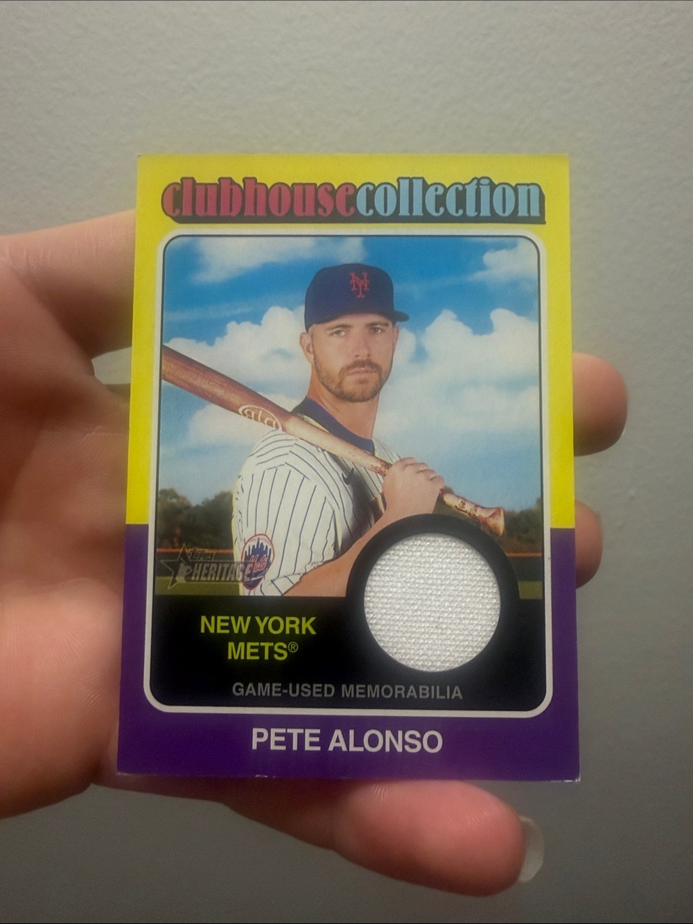 Pete Alonso New York Mets Clubhouse Collection Game-Used Memorabilia Card